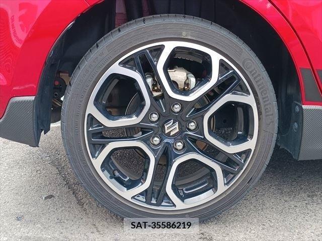 Suzuki SWIFT 2021-12 381965-29