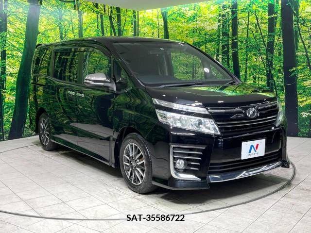 Toyota VOXY 2015-12 370394-17