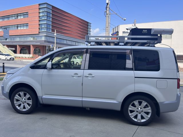 Mitsubishi DELICA D5 2017-06 25058-24