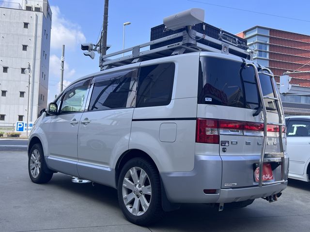 Mitsubishi DELICA D5 2017-06 25058-23