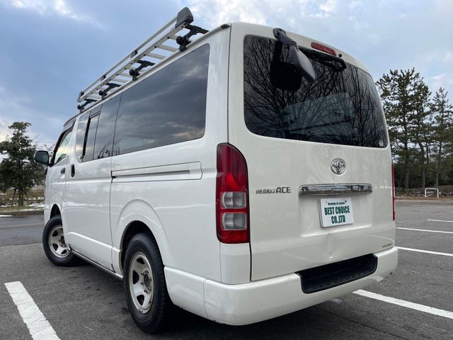 Toyota REGIUSACE VAN 2013-01 1669-4