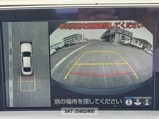 Toyota CROWN SEDAN 2019-03 295398-4
