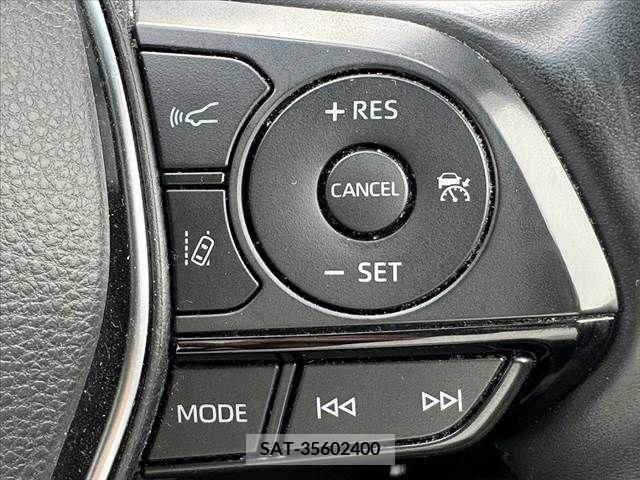Toyota CROWN SEDAN 2019-03 295398-6