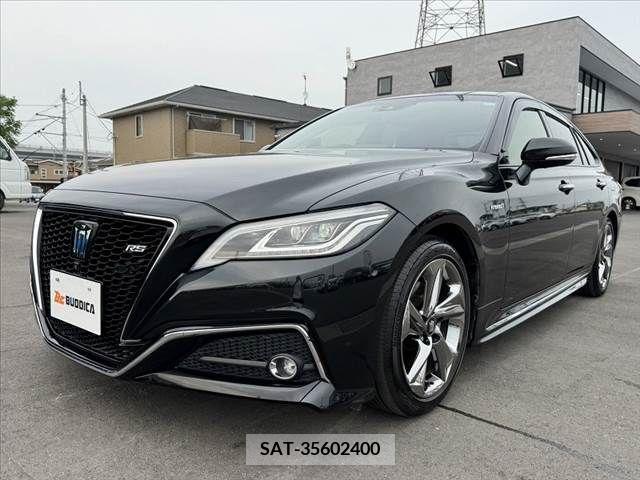 Toyota CROWN SEDAN 2019-03 295398-9