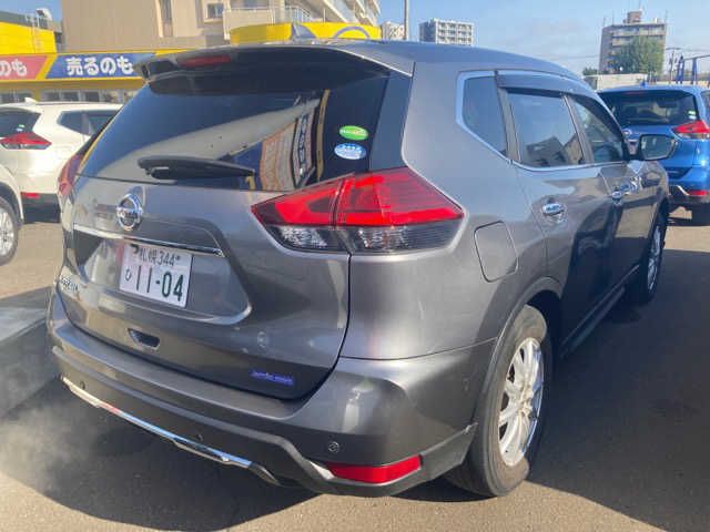 Nissan X-TRAIL 2019-01 14992-2
