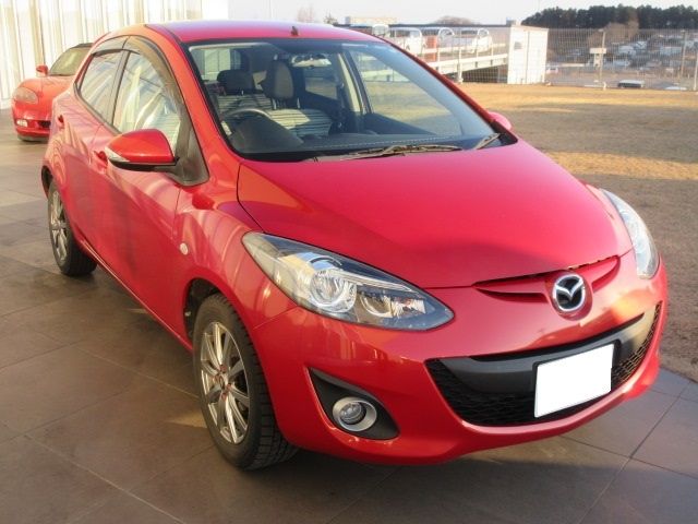 Mazda DEMIO 2013-02 20561-2