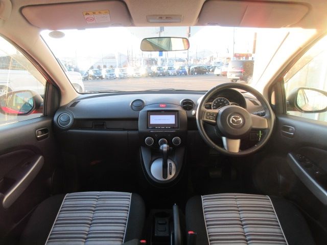 Mazda DEMIO 2013-02 20561-6