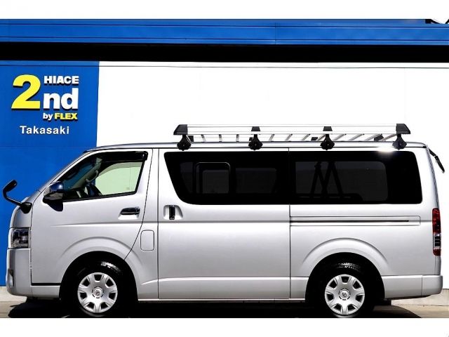 Toyota HIACE VAN 2018-01 183352-5