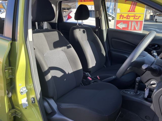 Nissan NOTE 2017-08 182797-9
