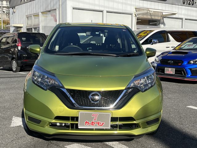 Nissan NOTE 2017-08 182797-1