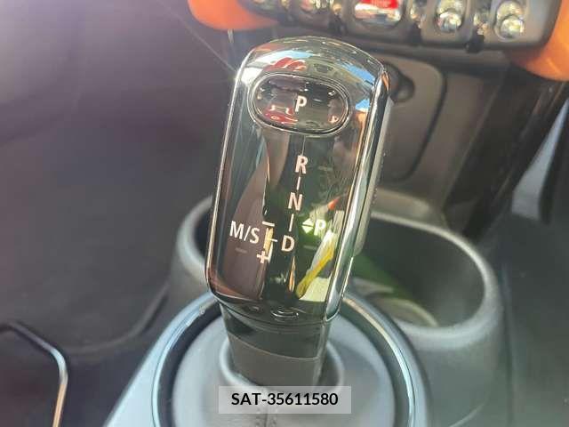 Bmw MINI 2022-04 222477-16