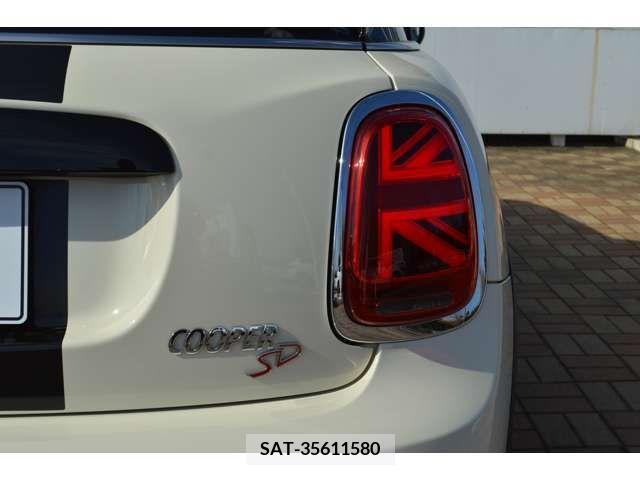 Bmw MINI 2022-04 222477-9
