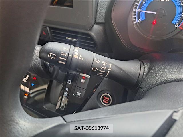 Nissan ROOX 2020-05 354682-28