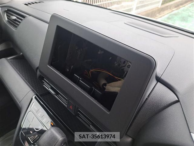 Nissan ROOX 2020-05 354682-19