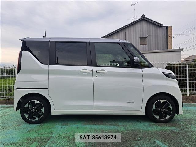 Nissan ROOX 2020-05 354682-4