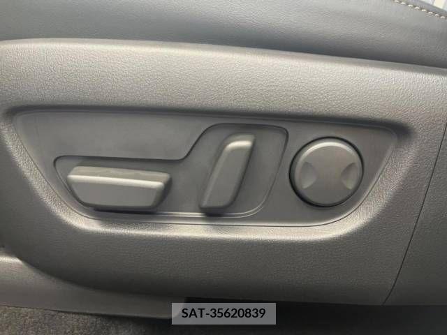 Mazda CX-60 2023-04 295972-4