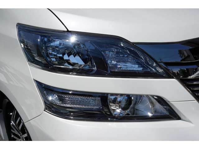 Toyota VELLFIRE 2013-05 7261-2