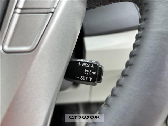Toyota PRIUS 2010-02 246345-12