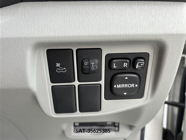 Toyota PRIUS 2010-02 246345-13