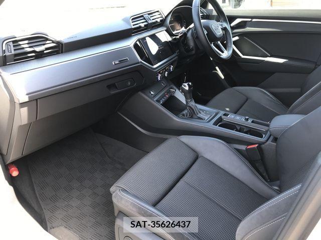 Audi Q3 2021-03 261657-15