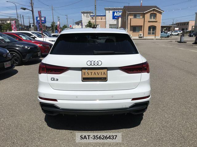 Audi Q3 2021-03 261657-6