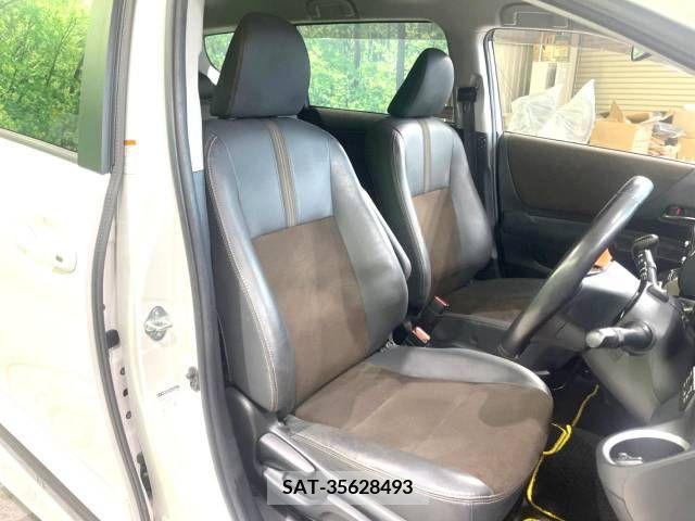 Toyota SIENTA 2019-10 208072-8
