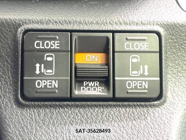 Toyota SIENTA 2019-10 208072-7