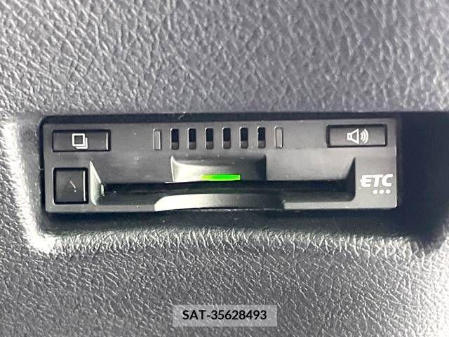 Toyota SIENTA 2019-10 208072-4