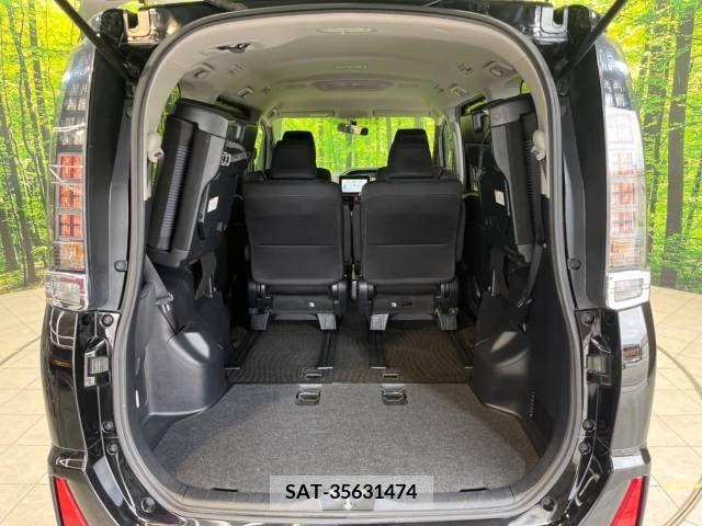 Toyota VOXY 2014-12 321431-12
