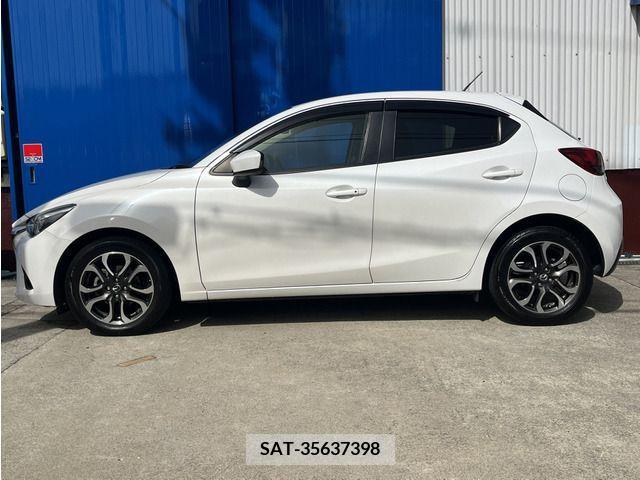 Mazda DEMIO 2015-12 296578-15