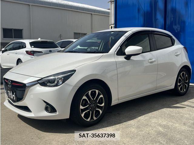 Mazda DEMIO 2015-12 296578-17