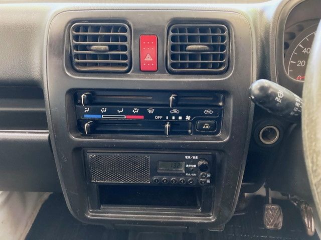 Suzuki CARRY TRUCK 2011-09 181452-12