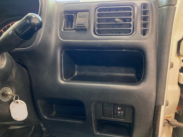 Suzuki CARRY TRUCK 2011-09 181452-15