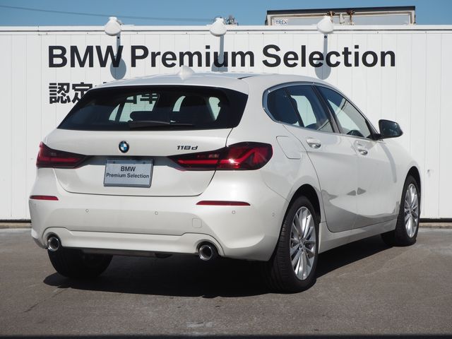 Bmw 1 SERIES 2023-02 9640-2