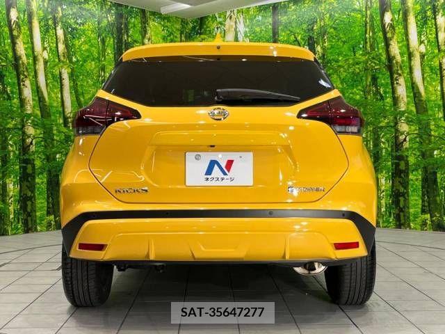 Nissan KICKS 2022-07 223087-15