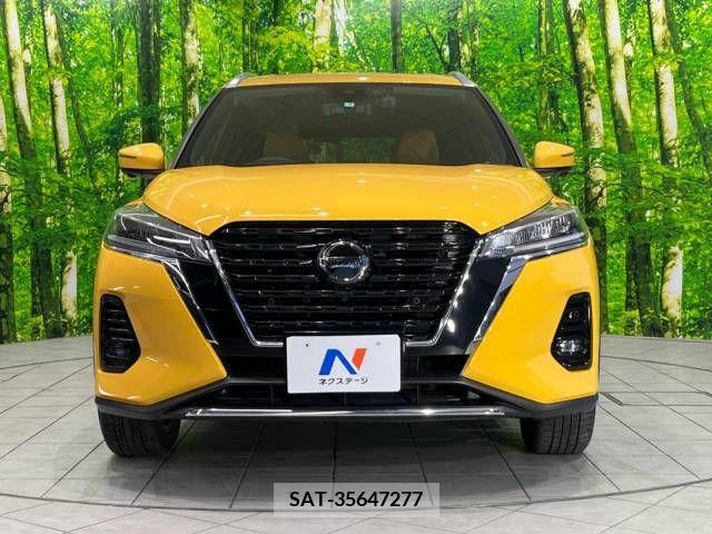 Nissan KICKS 2022-07 223087-14