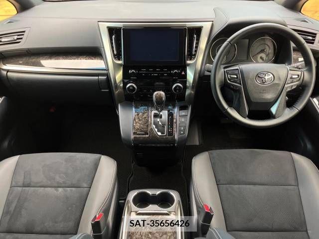 Toyota ALPHARD 2022-10 389014-1