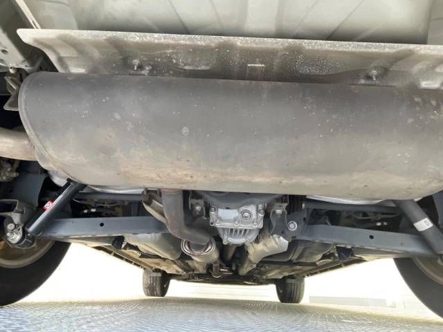 Nissan X-TRAIL 2016-10 181098-19