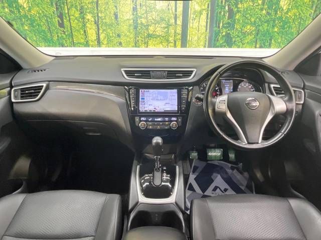 Nissan X-TRAIL 2016-10 181098-1