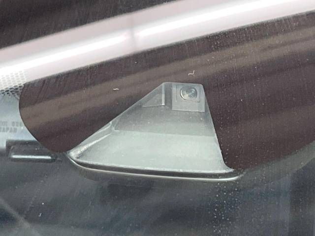 Nissan X-TRAIL 2016-10 181098-3