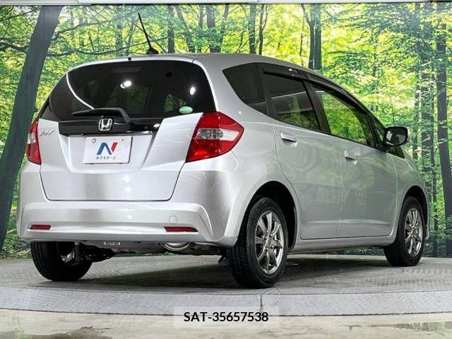 Honda FIT 2013-06 269486-16
