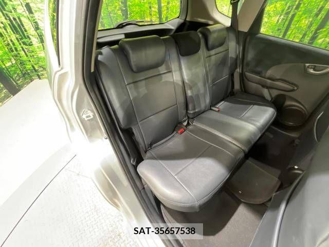 Honda FIT 2013-06 269486-8
