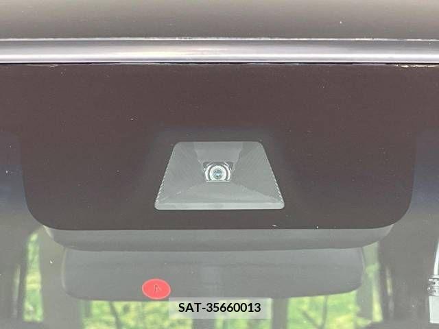 Honda N BOX CUSTOM 2019-10 307079-2