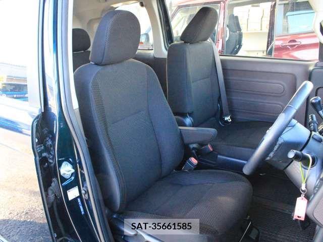 Toyota PORTE 2016-09 379865-12