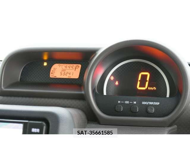 Toyota PORTE 2016-09 379865-18