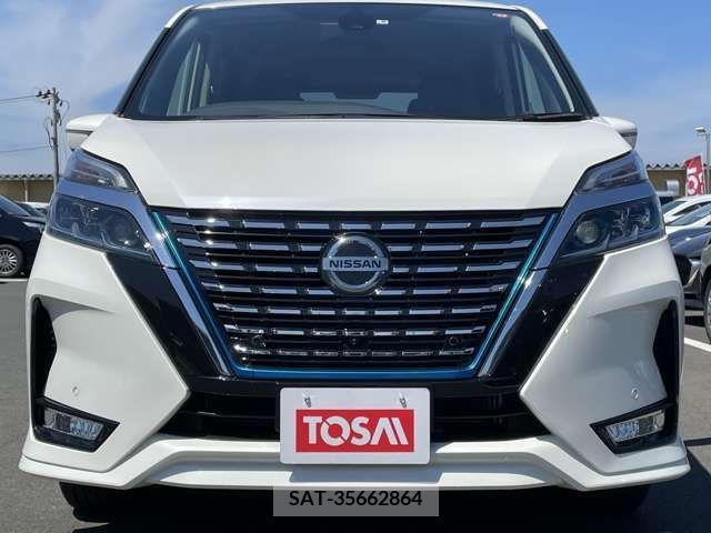 Nissan SERENA 2019-09 331590-10