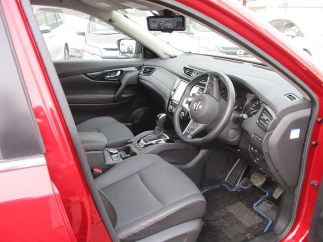 Nissan X-TRAIL 2021-08 11266-11