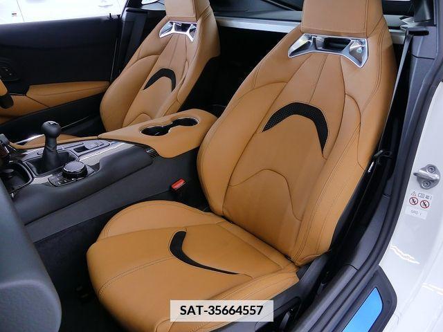 Toyota SUPRA 2023-09 376431-16