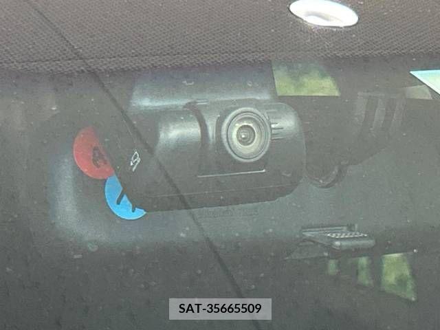 Honda FIT 2018-06 360119-5