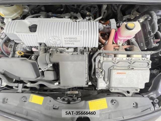 Toyota PRIUS 2011-10 352597-18